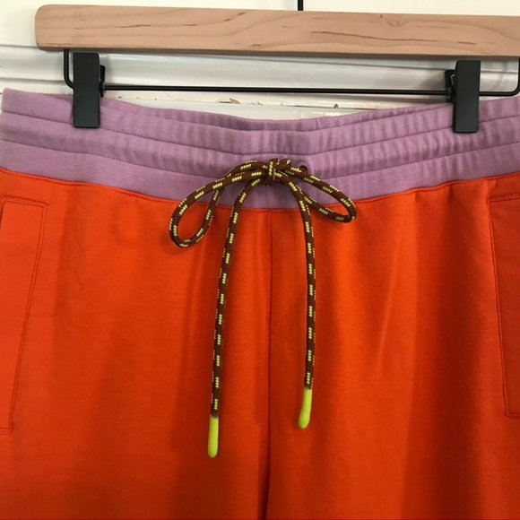 Eddie Bauer x Karla sweatpants — Rescue Orange — Medium - Picture 5 of 6